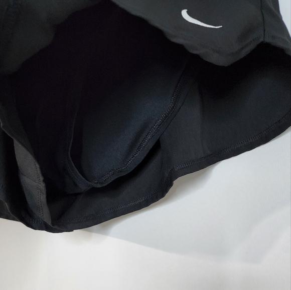 Nike  swim size XL color Black - Picture 5 of 7